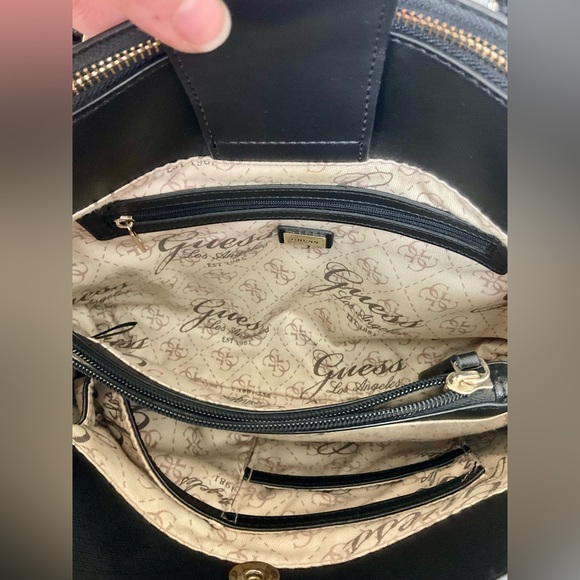 GUESS Huntley Black Cali Satchel - Picture 10 of 15